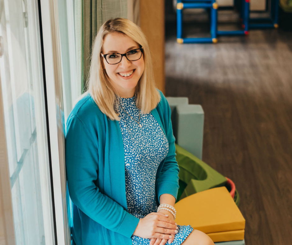 Mayer Dea: Korai jelek, honnan tudom, hogy érdemes szakemberhez fordulni? Autizmus- és ADHD gyakorlati útmutató szülőknek